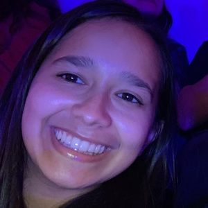 Meet your Posher, Gabriela